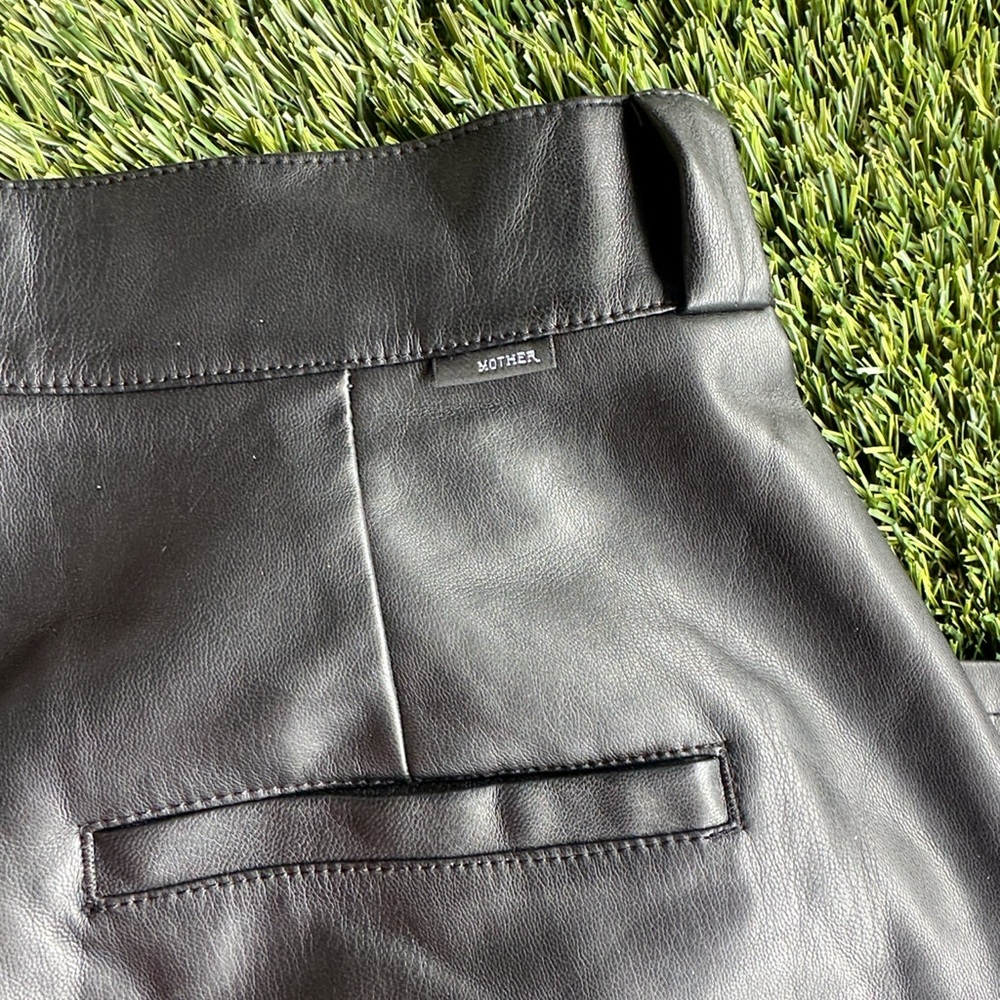 MOTHER High Waisted Tunnel Vision Pleated Prep Sneak Feaux Leather Pants Size 27 - Picture 6 of 14